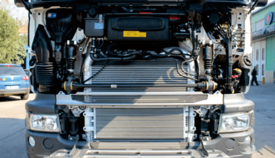 货车独立式热管理系统液冷设备